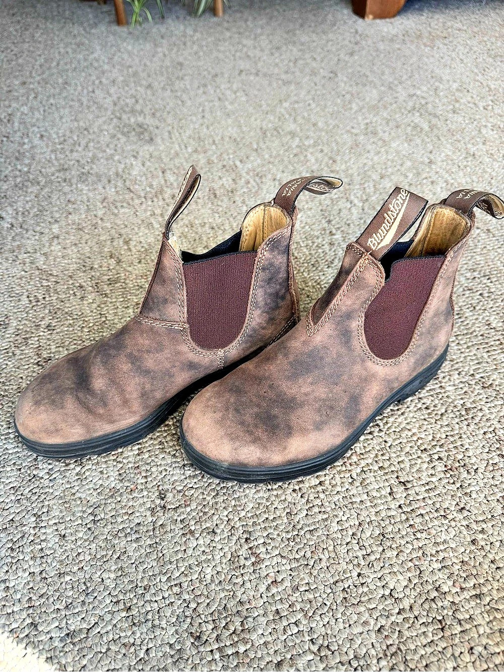 Blundstone #585 Brown Chelsea Boots